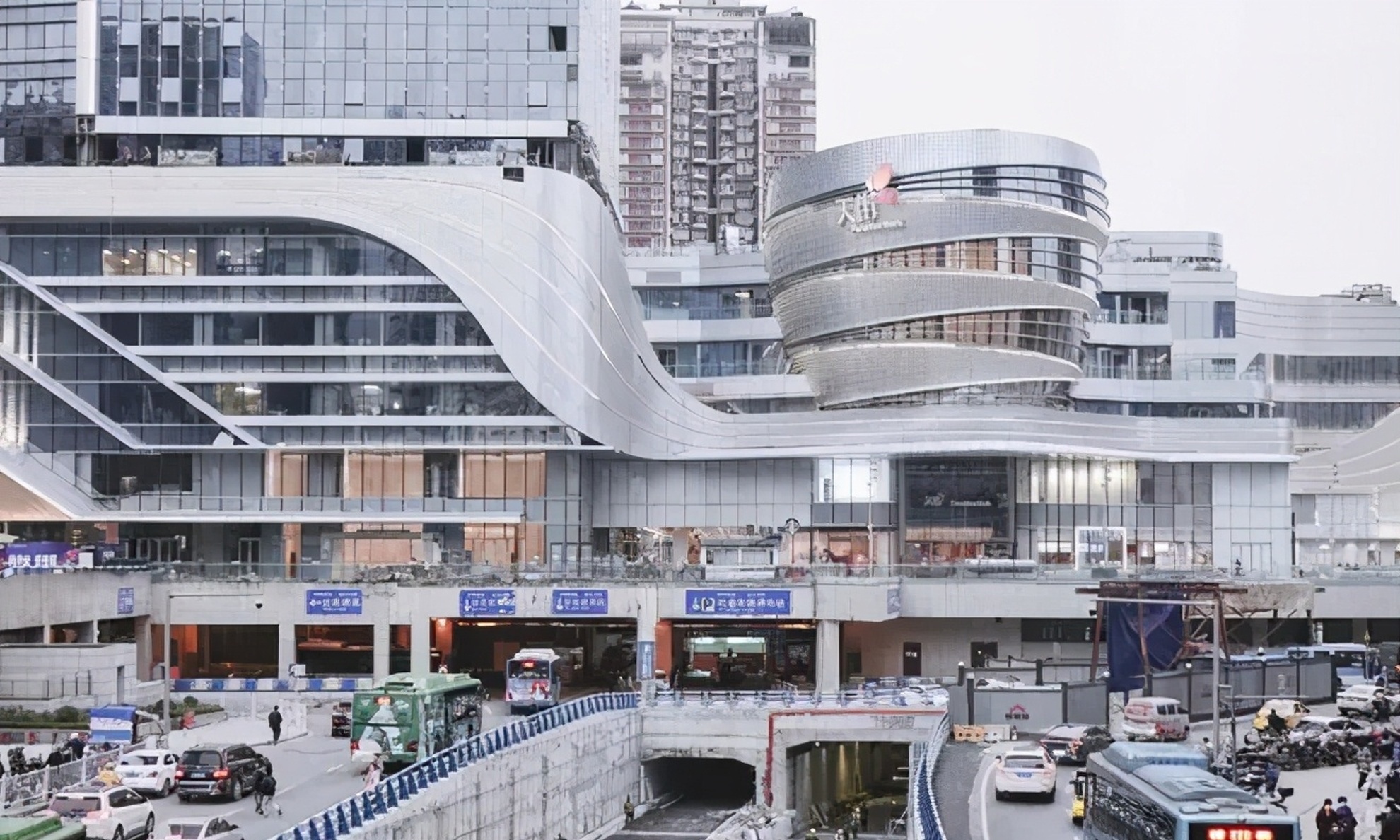 pic3.jpg